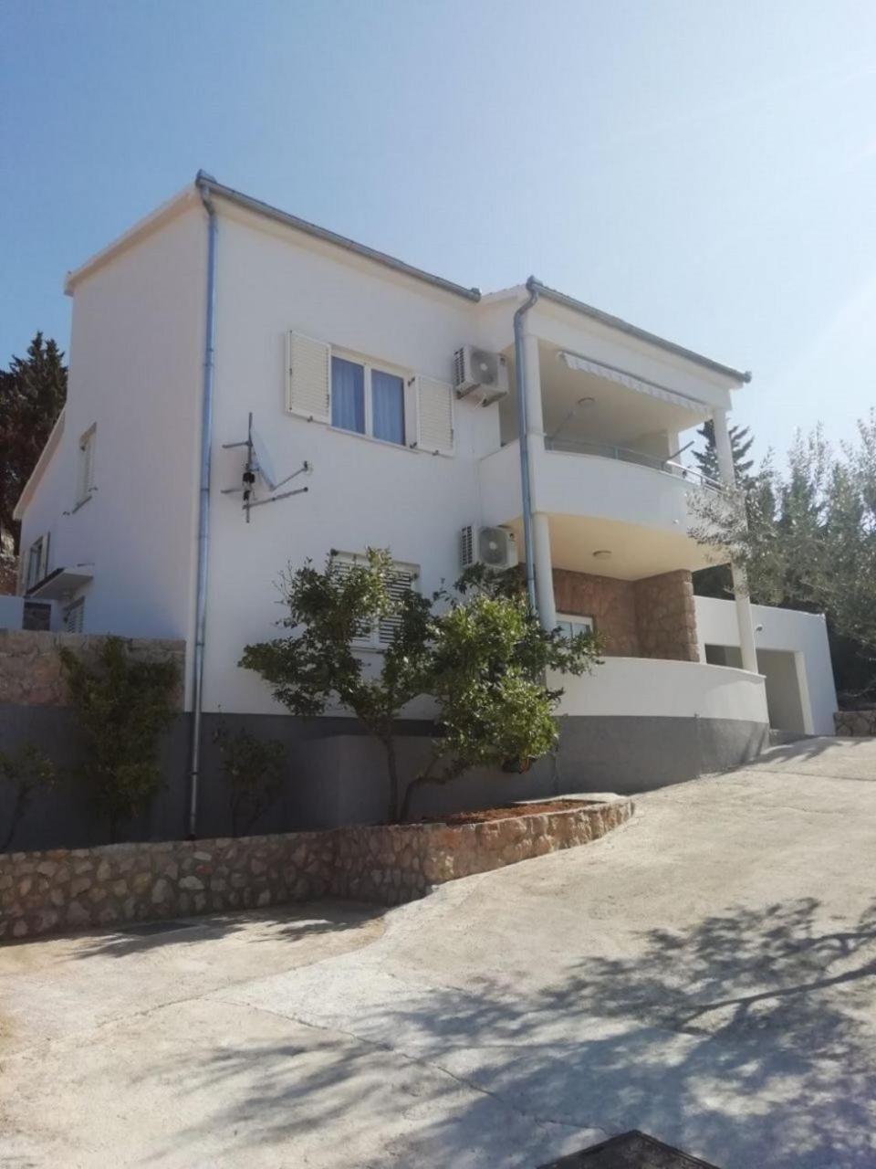 Apartment Ante Starigrad Paklenica Exterior foto